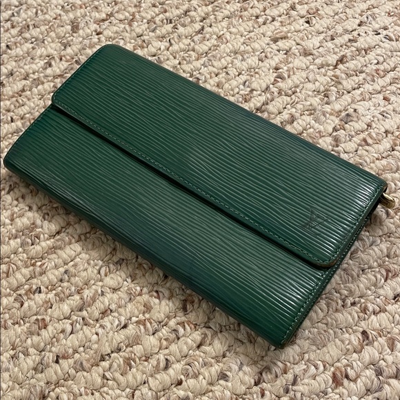 Louis Vuitton Handbags - Louis Vuitton Epi Long Wallet Green Leather